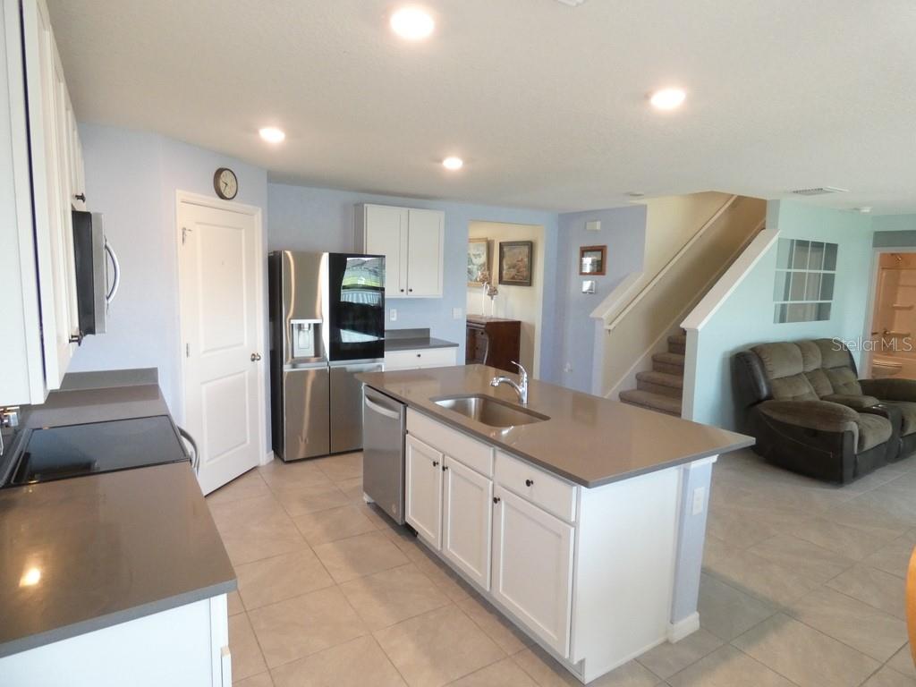 1257 MARITIME HAMMOCK AVENUE, RUSKIN, FL, 33570 1 1257 MARITIME HAMMOCK AVENUE