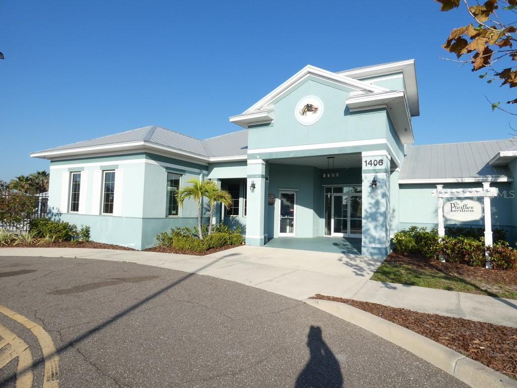 1257 MARITIME HAMMOCK AVENUE, RUSKIN, FL, 33570 4 1257 MARITIME HAMMOCK AVENUE