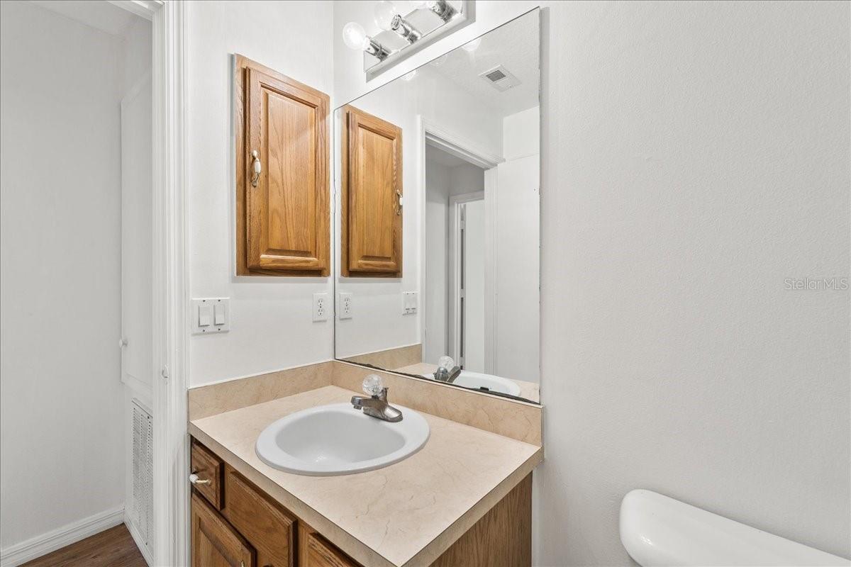 BROWNSTONE COMMONS - Residential