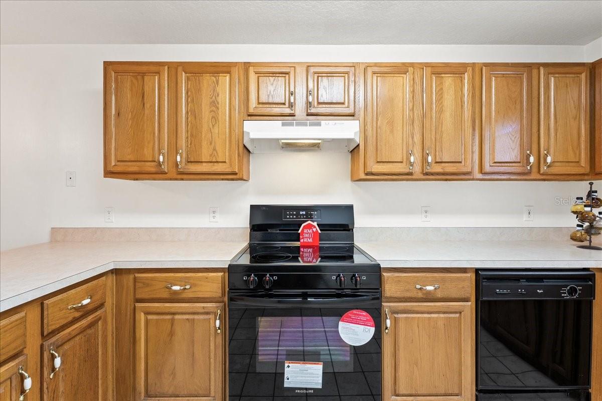 BROWNSTONE COMMONS - Residential
