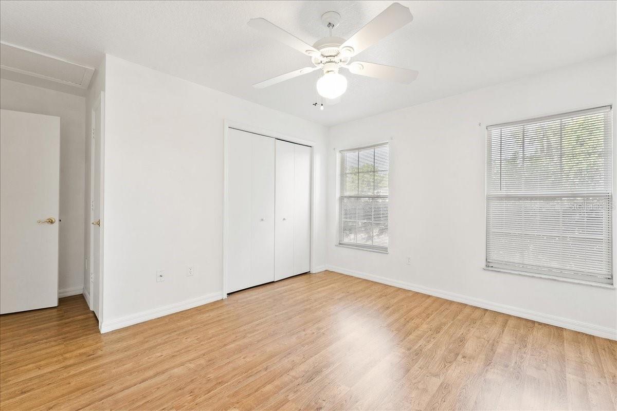 BROWNSTONE COMMONS - Residential