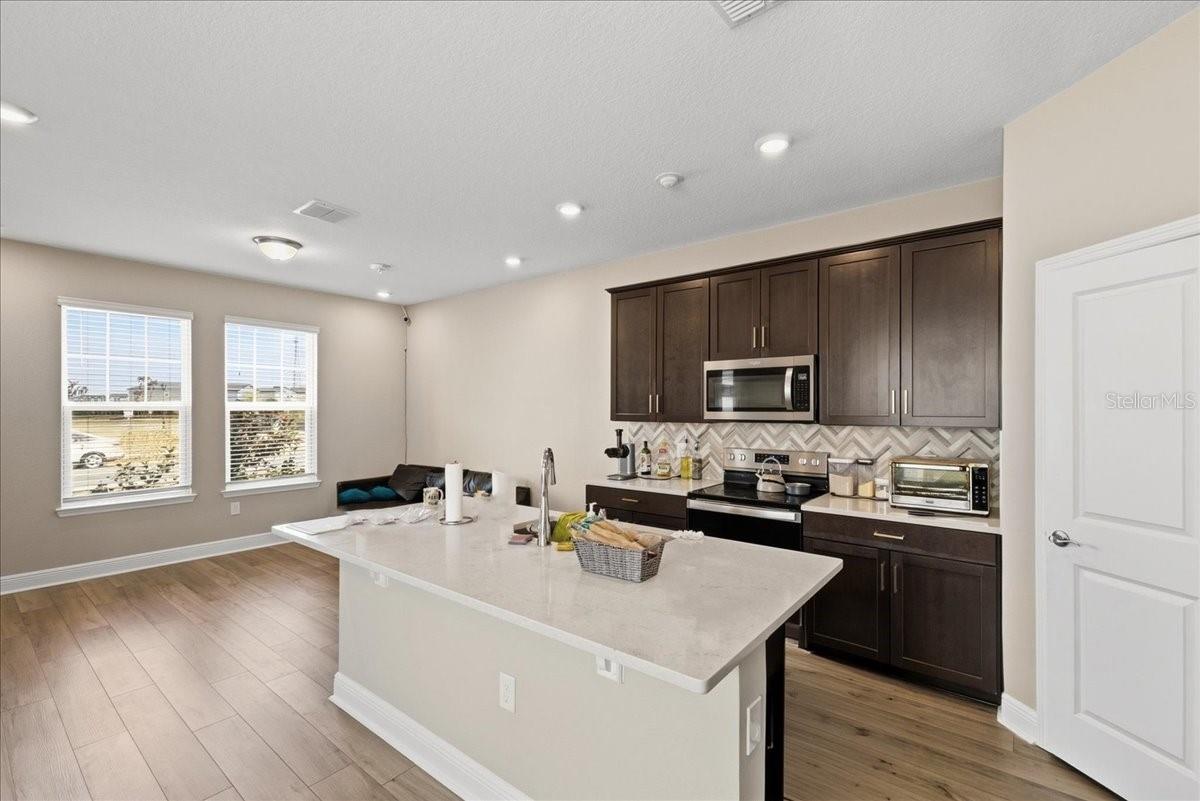 HIGHLAND RDG - Residential