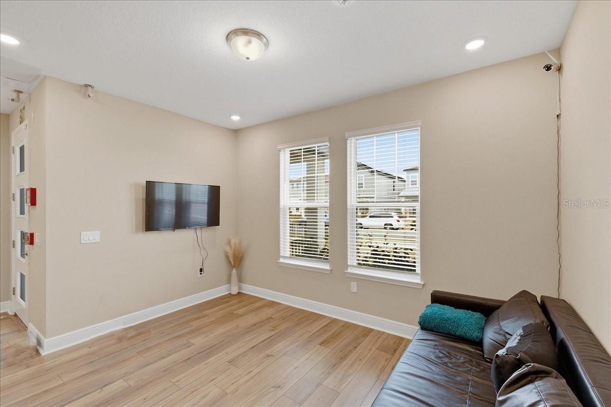 HIGHLAND RDG - Residential