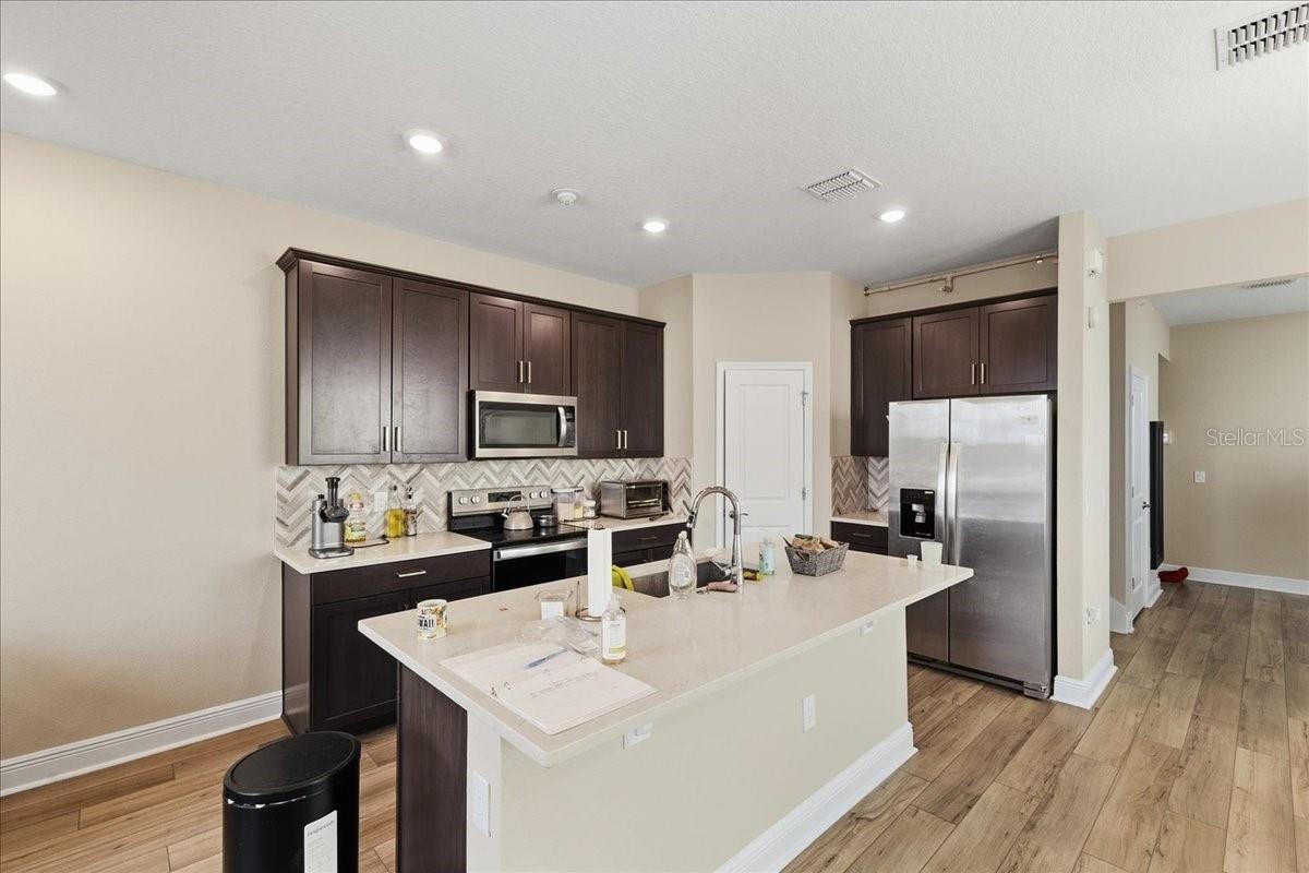 HIGHLAND RDG - Residential