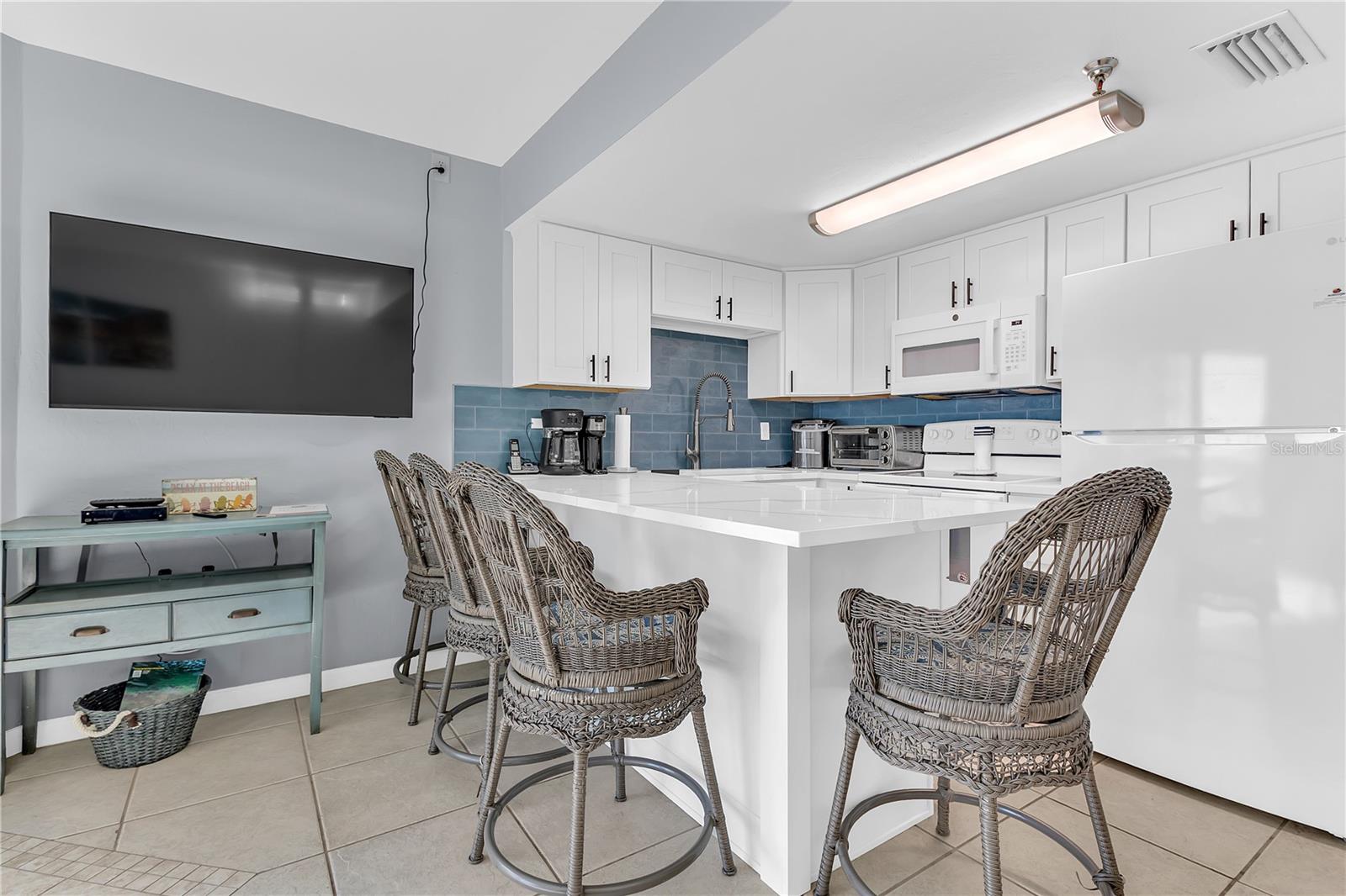 SUNGLOW RESORT CONDO - Residential