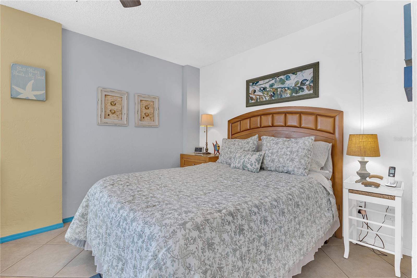 SUNGLOW RESORT CONDO - Residential