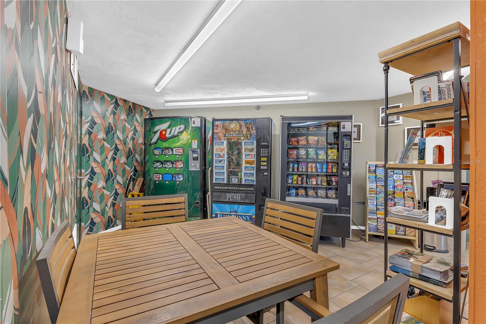 SUNGLOW RESORT CONDO - Residential