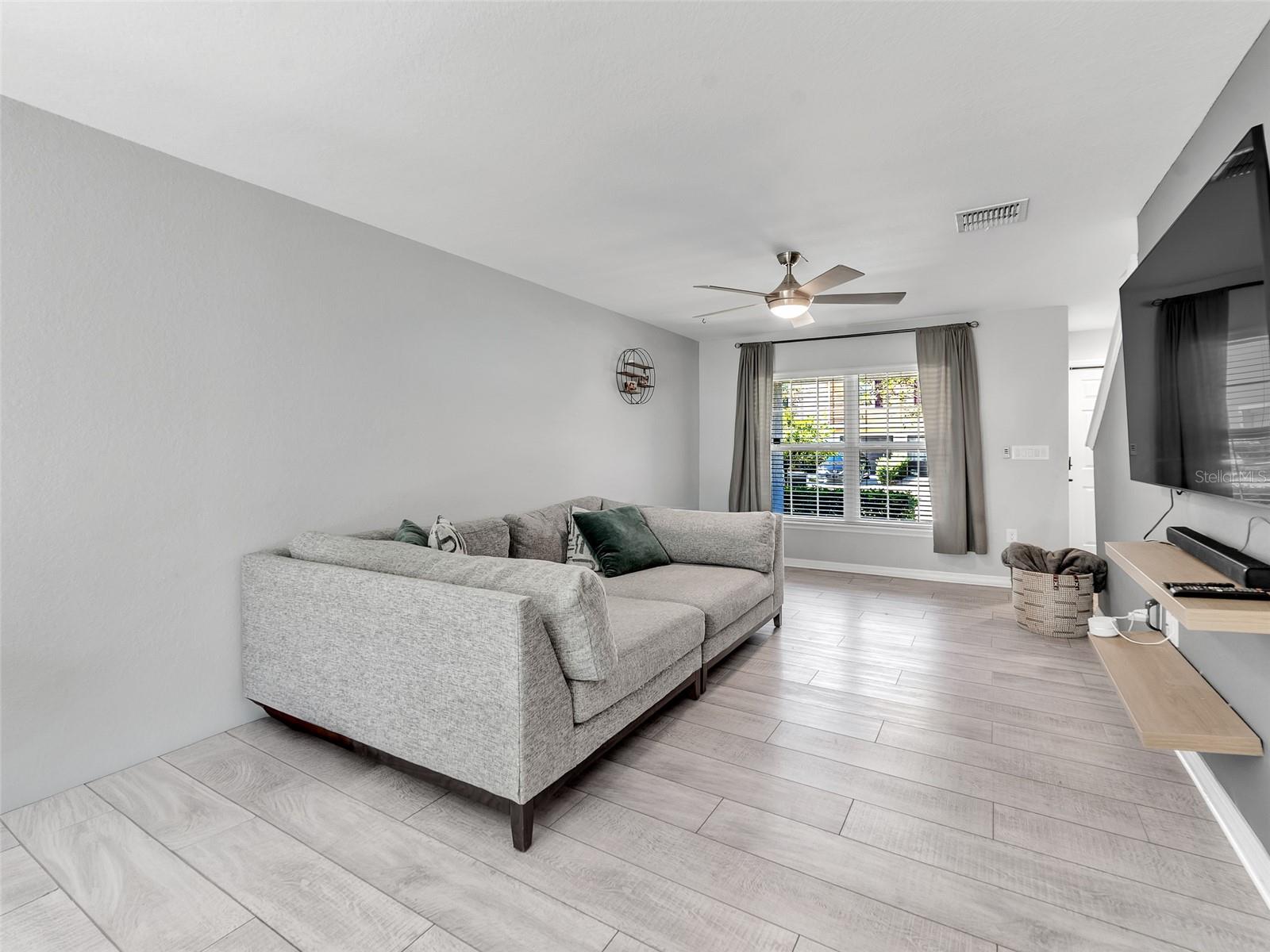 LANDINGS AT ALAFIA - Residential