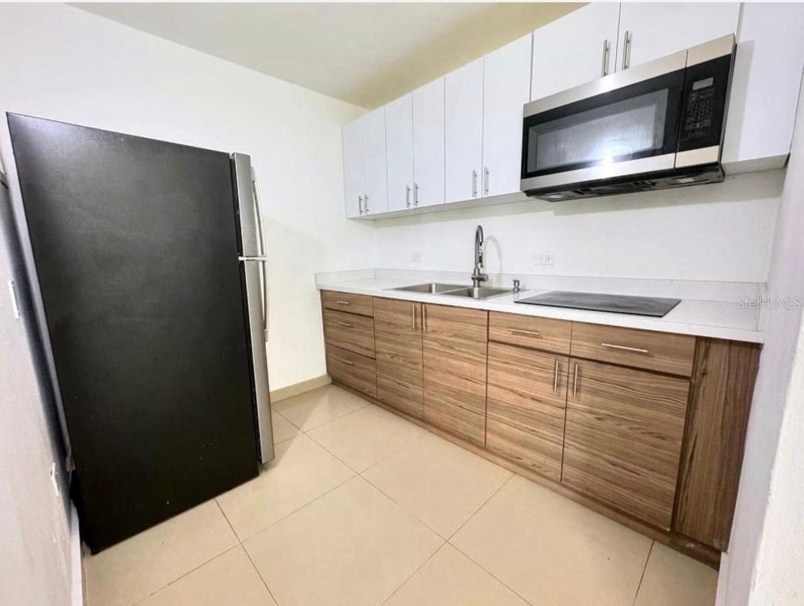 URB. RESIDENCIAL BAIROA - Residential Lease