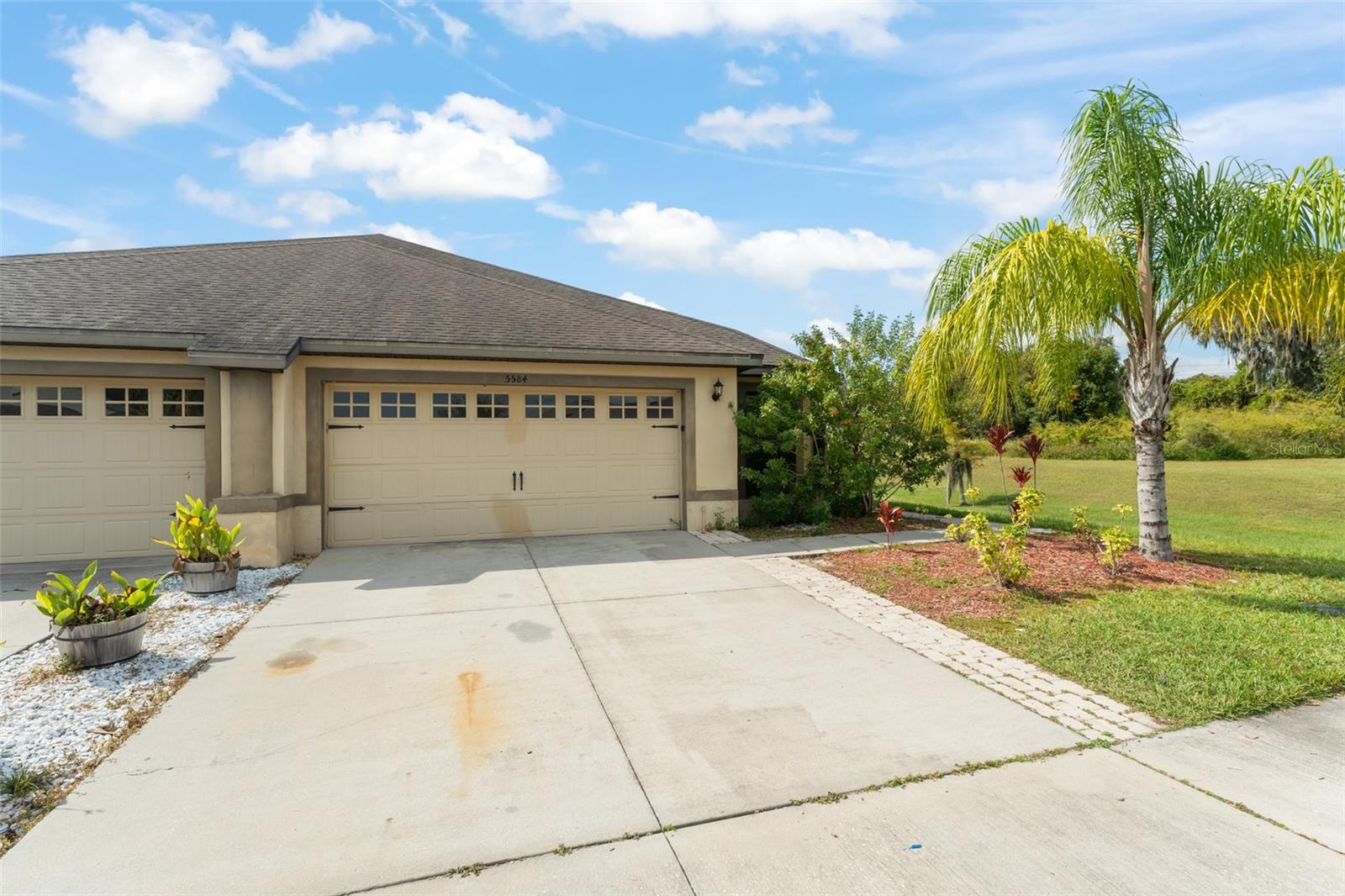 Casas a venda 1 - Jen Dantas 5584 MAGGIORE BOULEVARD