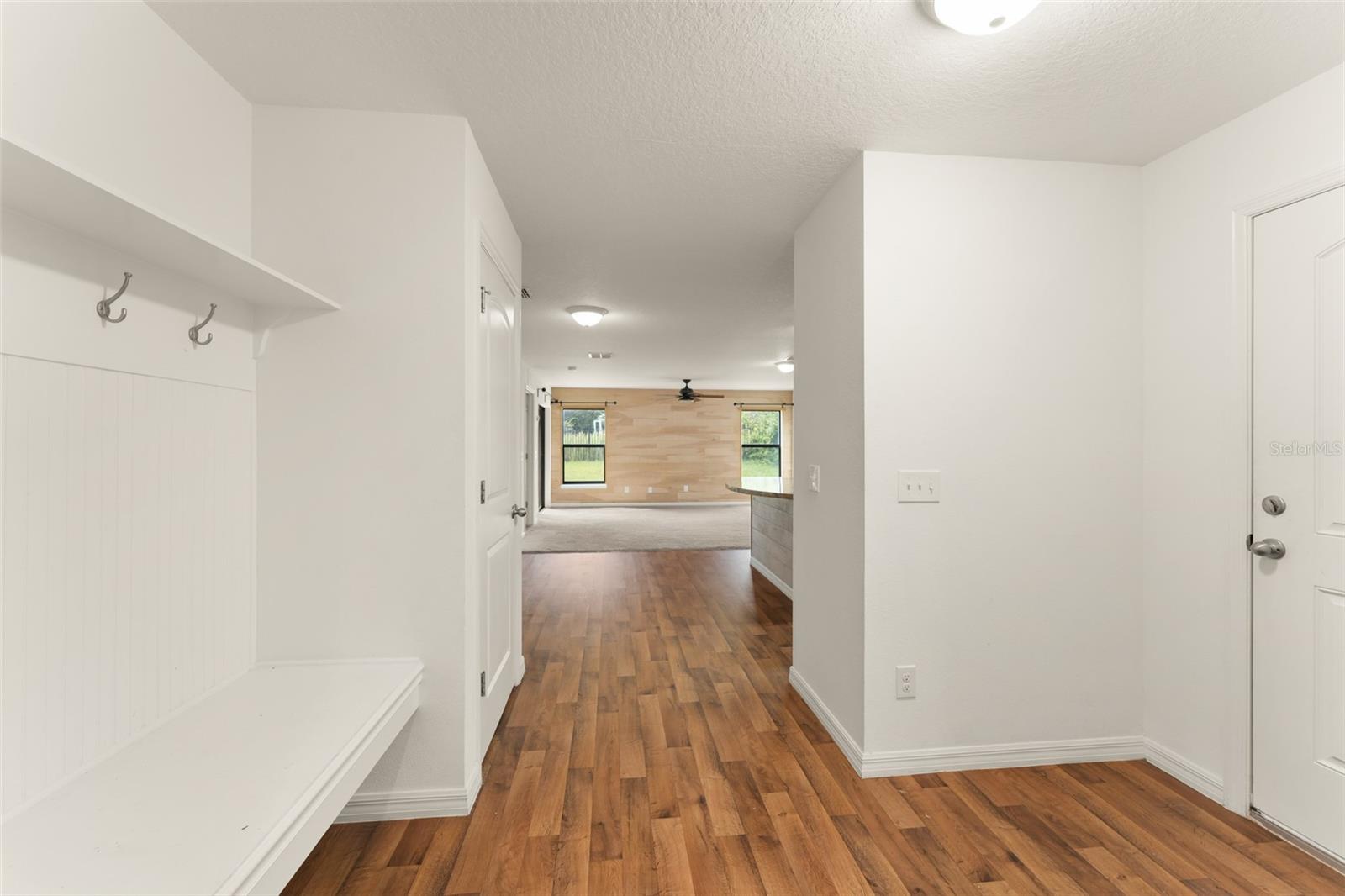 Casas a venda 2 - Jen Dantas 5584 MAGGIORE BOULEVARD