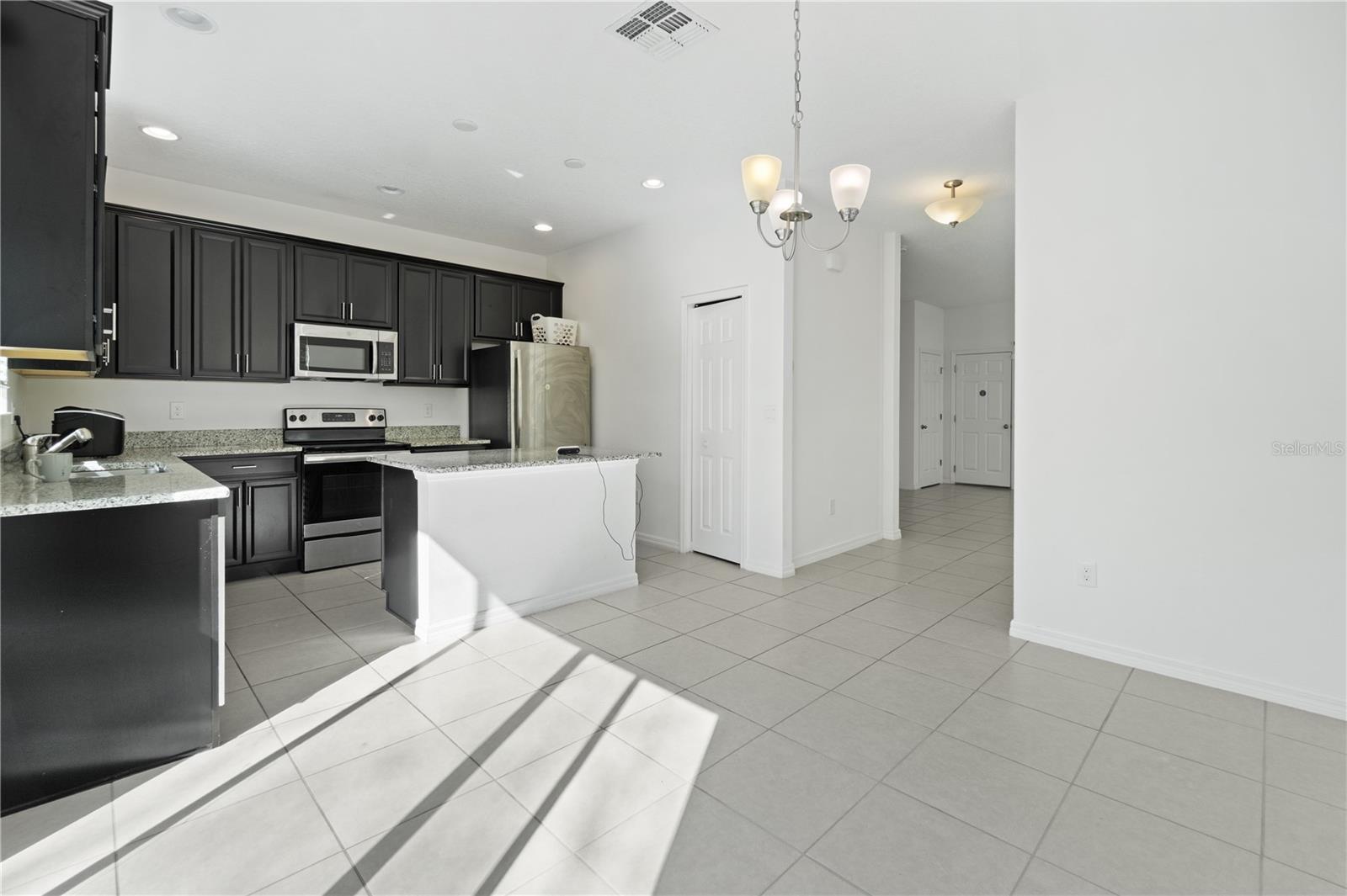 AMBERGATE - Residential