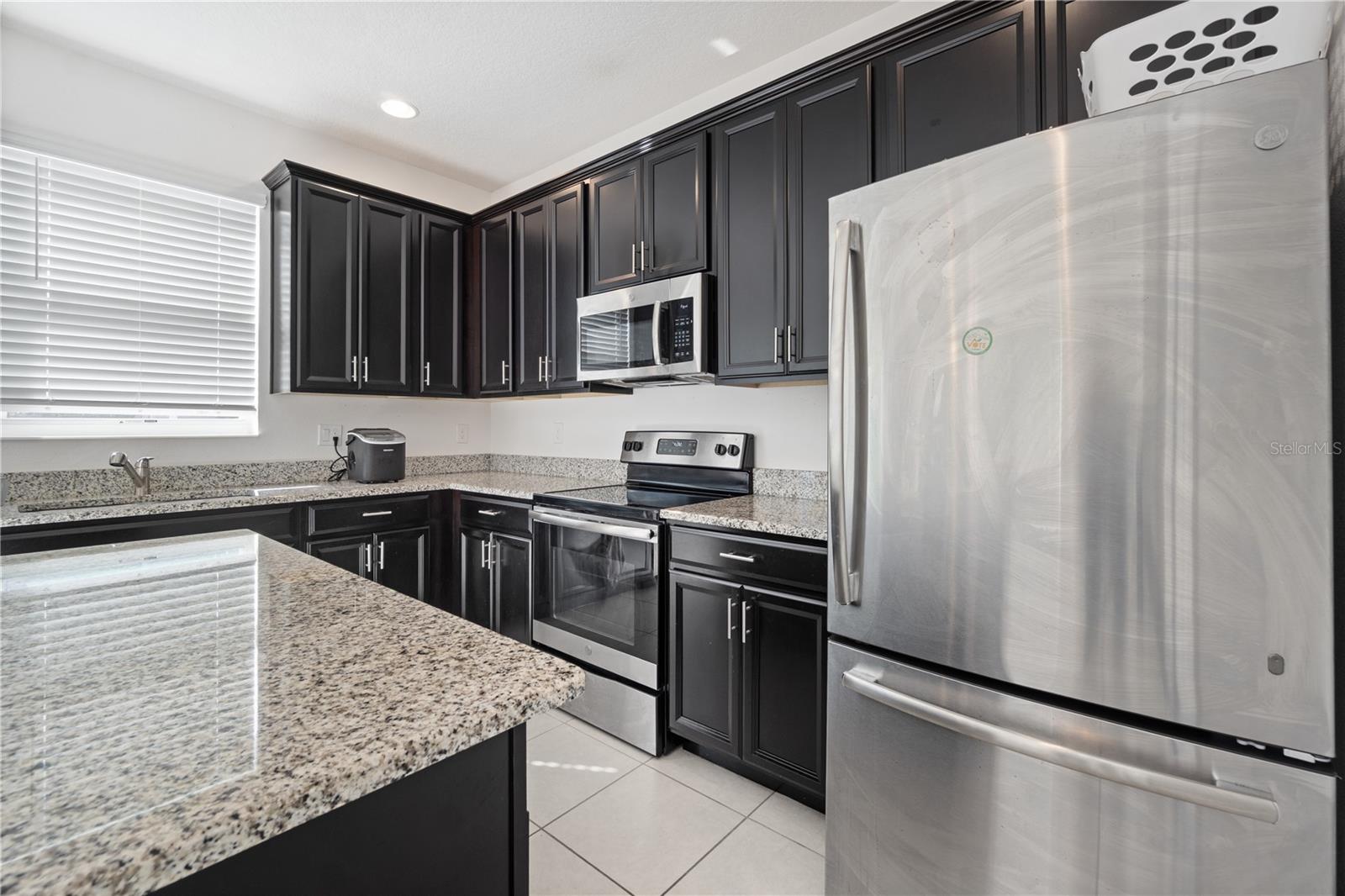 AMBERGATE - Residential