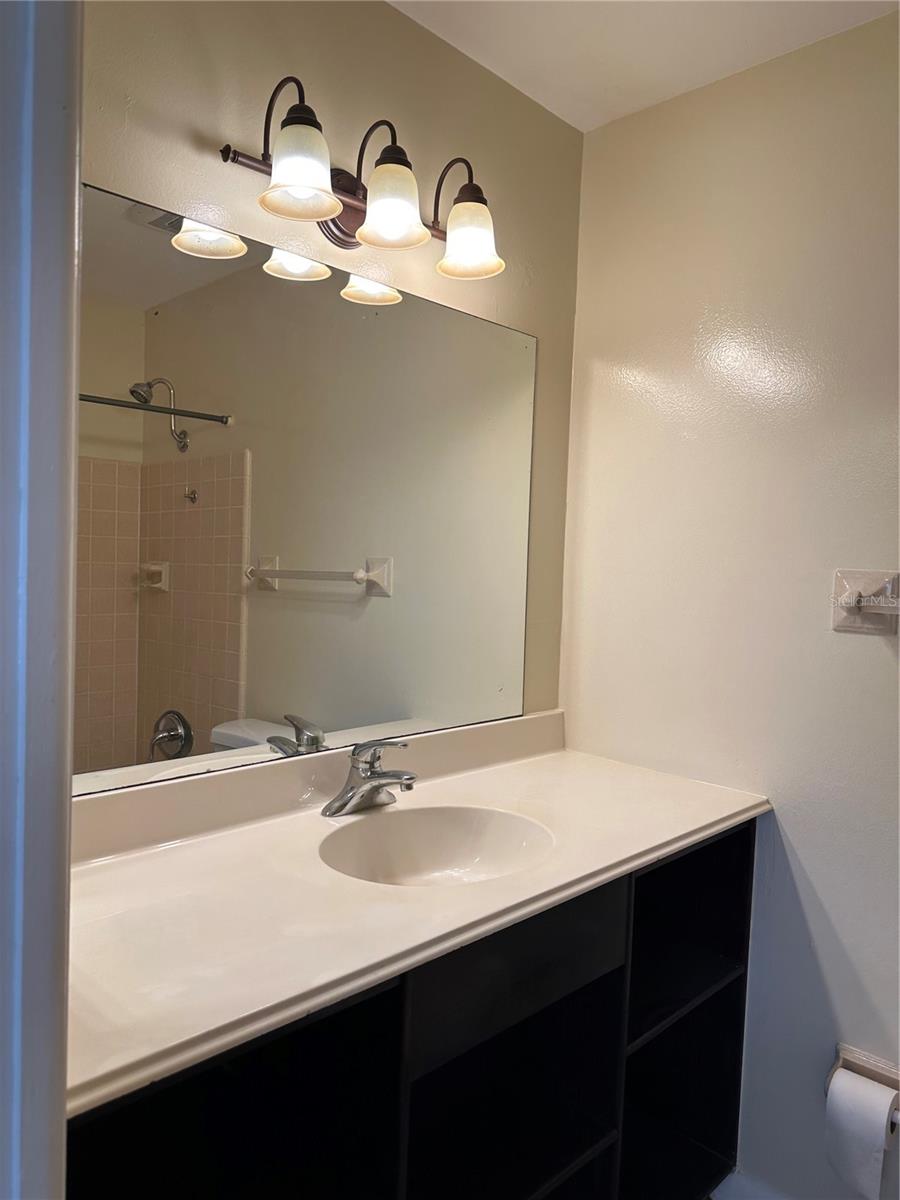 PORT CHARLOTTE SUB 03 - Residential Lease