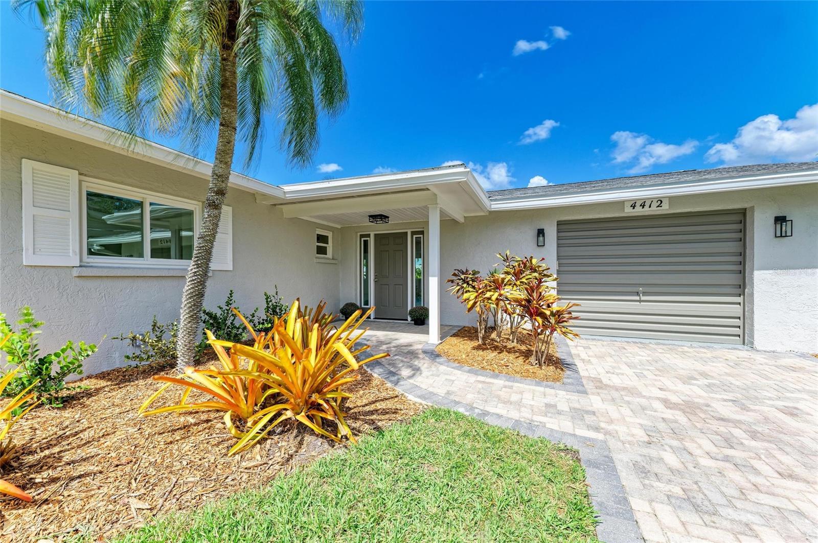 GULF & BAY ESTATES UNIT 4 CORR - Residential