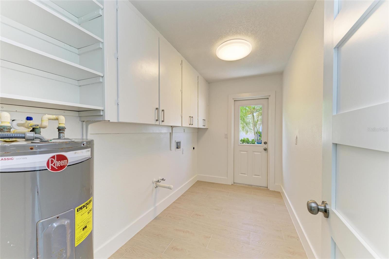 GULF & BAY ESTATES UNIT 4 CORR - Residential