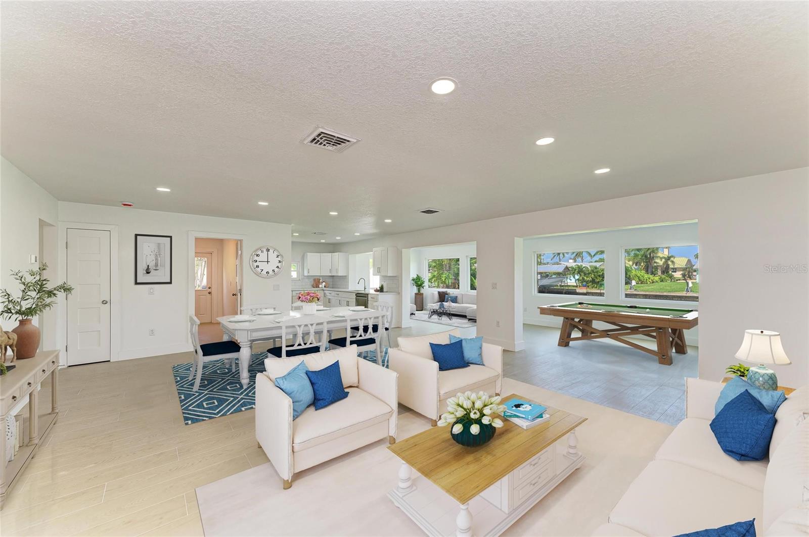 GULF & BAY ESTATES UNIT 4 CORR - Residential