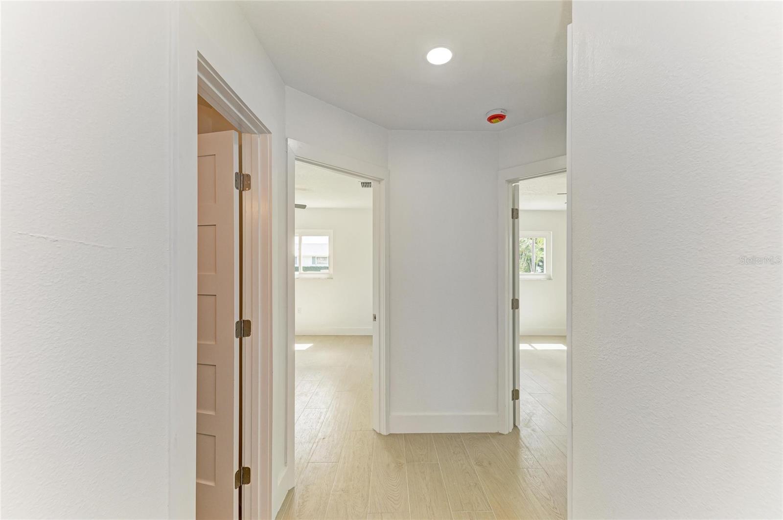 GULF & BAY ESTATES UNIT 4 CORR - Residential