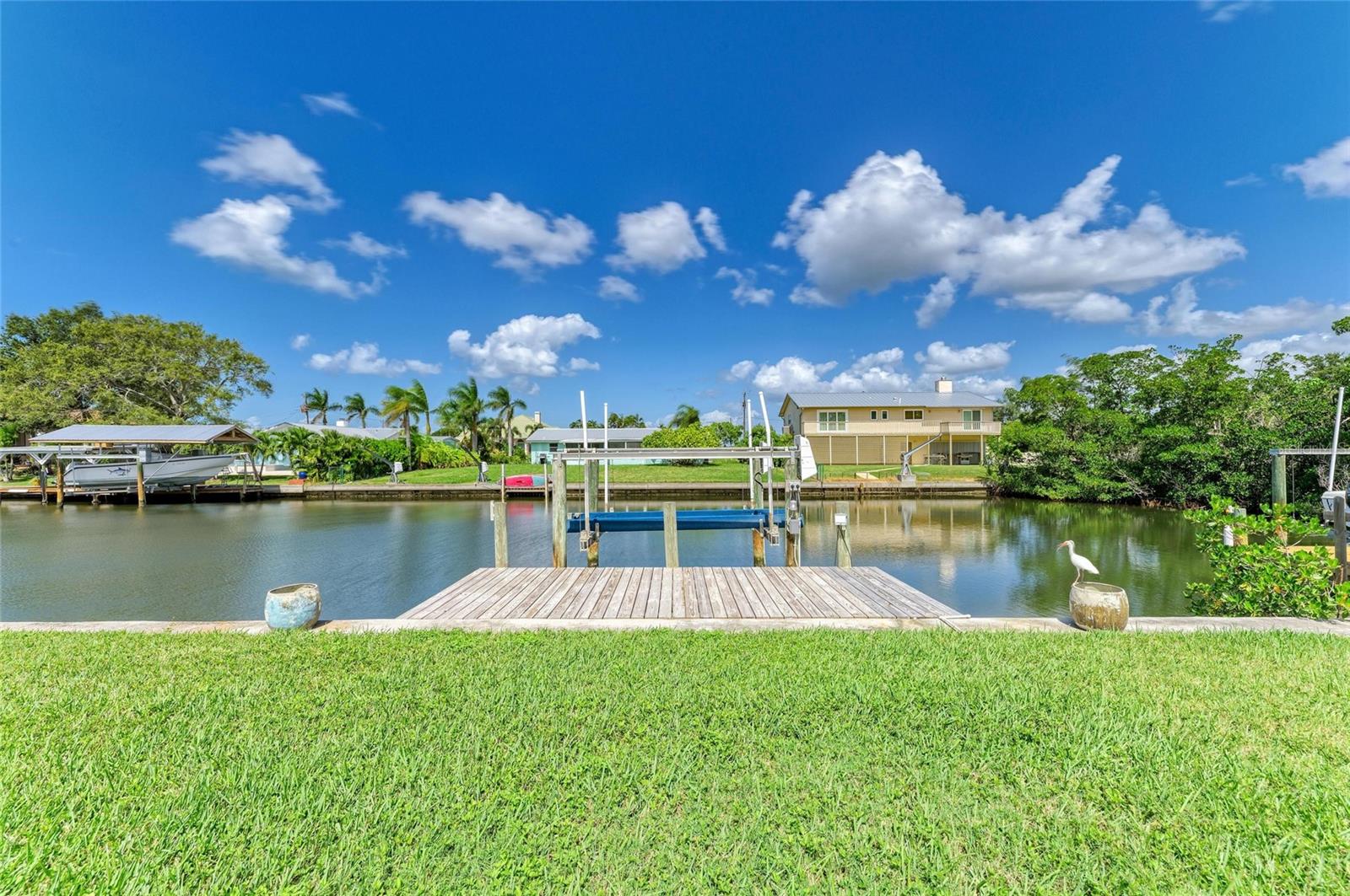 GULF & BAY ESTATES UNIT 4 CORR - Residential