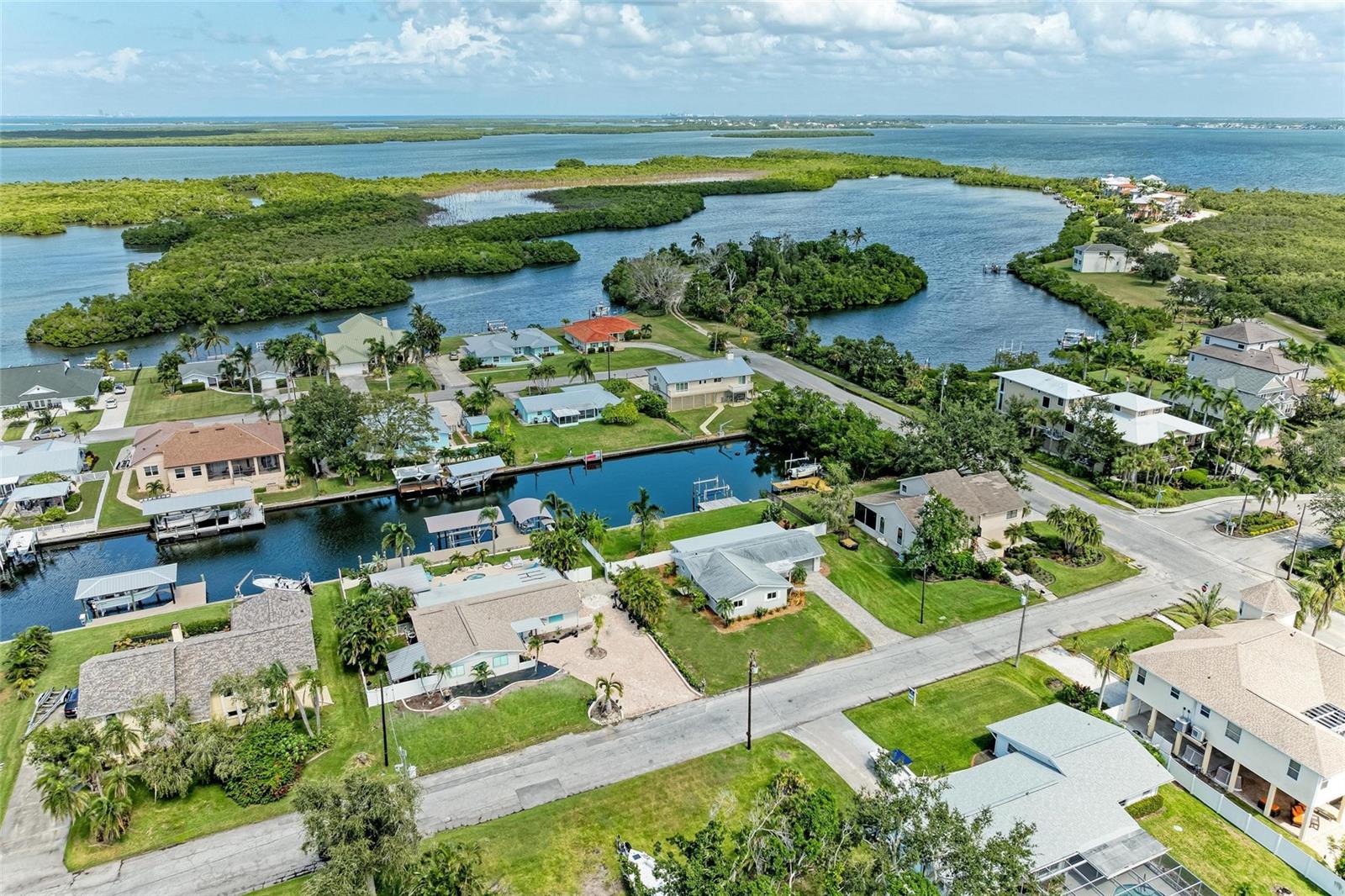 GULF & BAY ESTATES UNIT 4 CORR - Residential