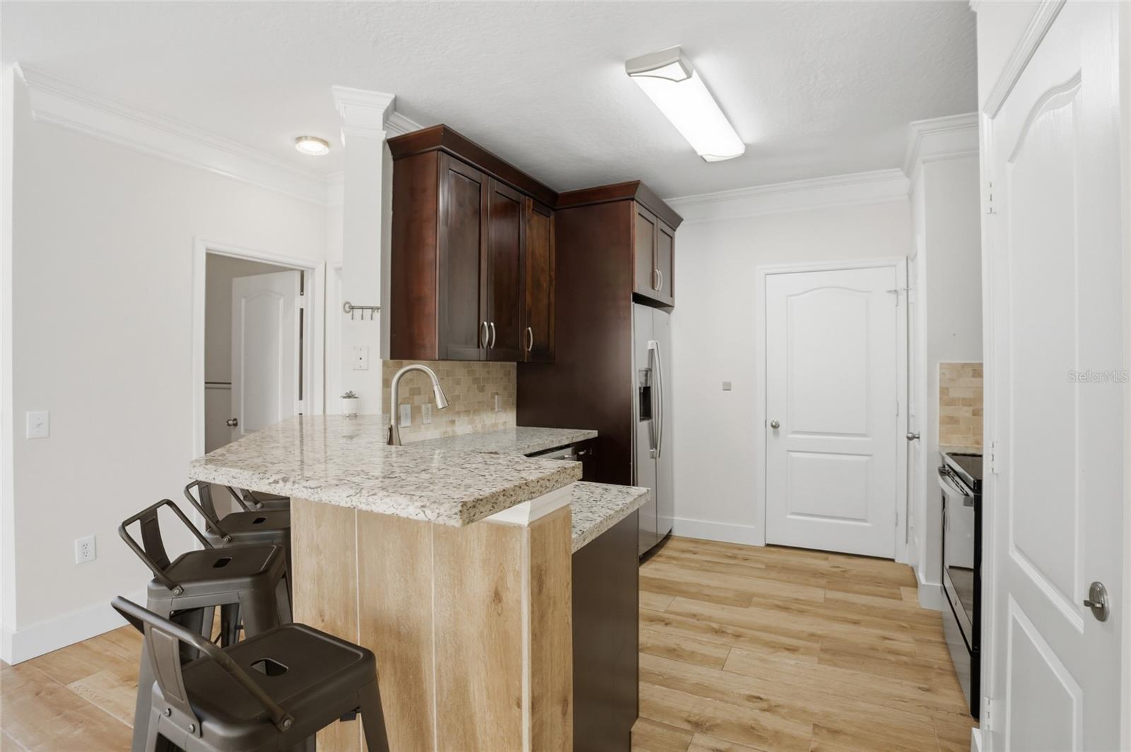 MIRABELLA CONDO - Residential