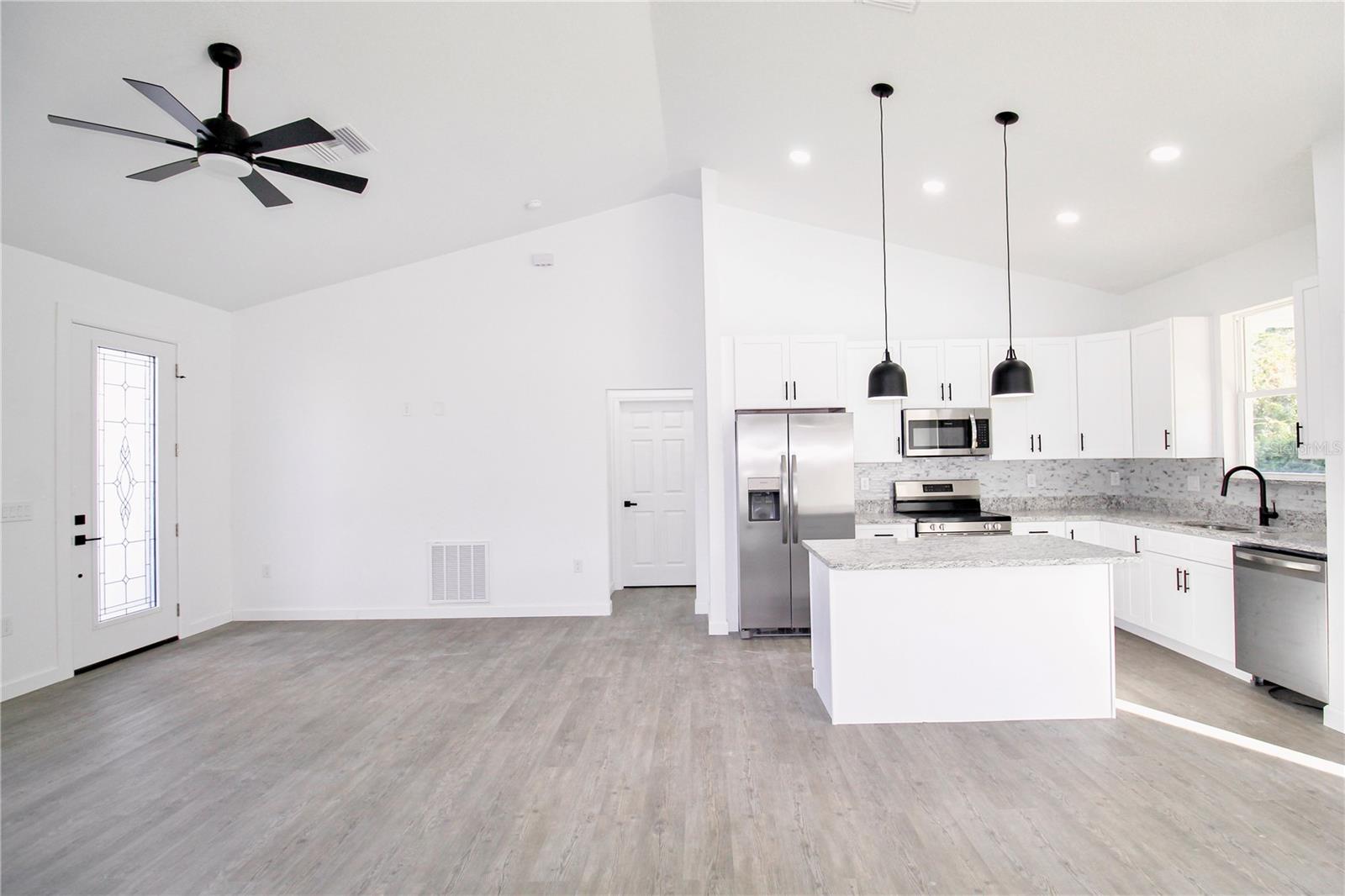 ORANGE BLOSSOM ESTATE - Residential