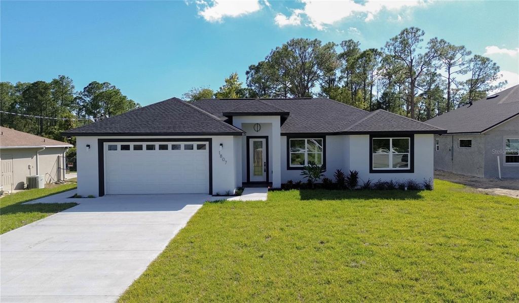 Photo of 1807 Azalea Terrace, Sebring, FL 33875 (MLS # O6356806)
