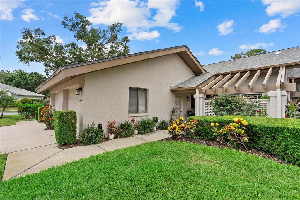 Photo of 4505 Kingsmere #2, Sarasota, FL 34235 (MLS # A4653220)