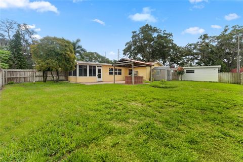 A home in PALM HARBOR