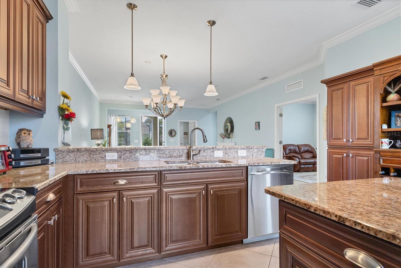 ARLINGTON COVE - Residential