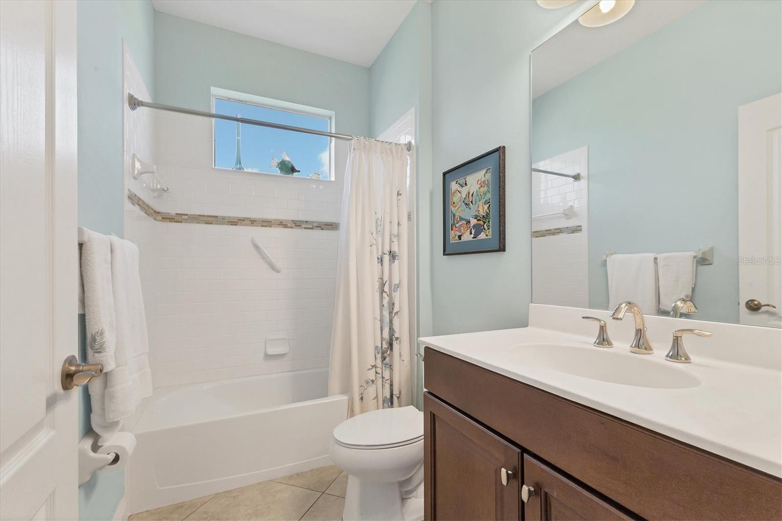 ARLINGTON COVE - Residential