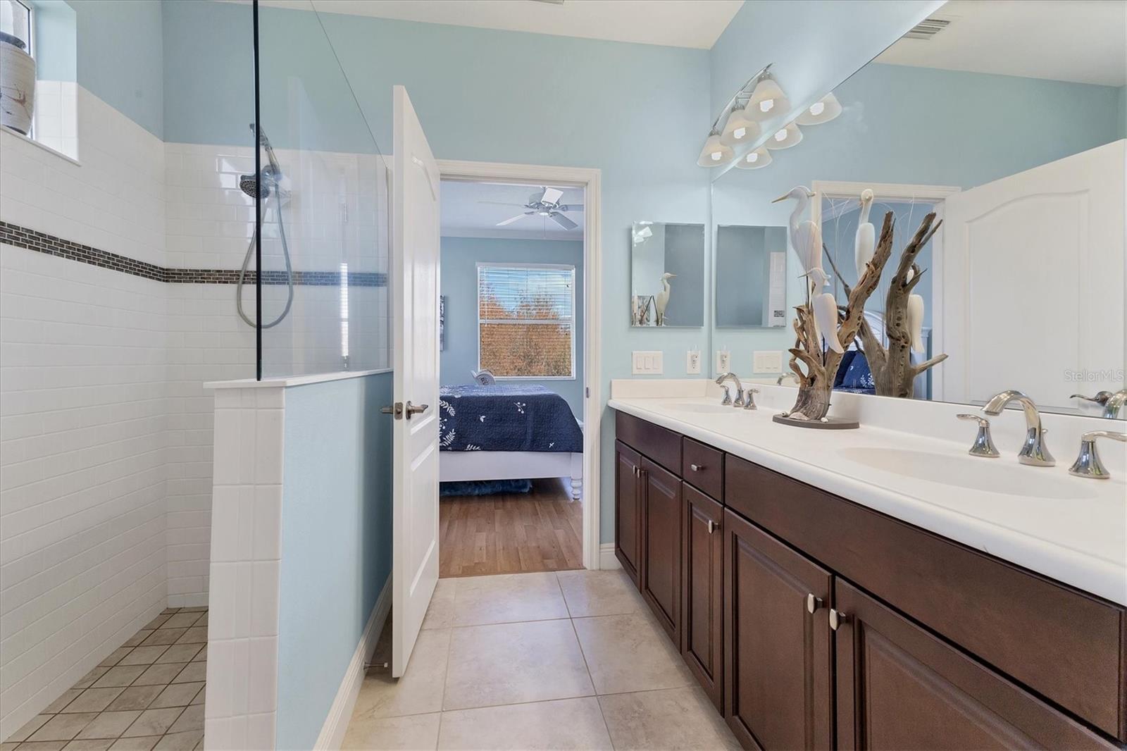 ARLINGTON COVE - Residential