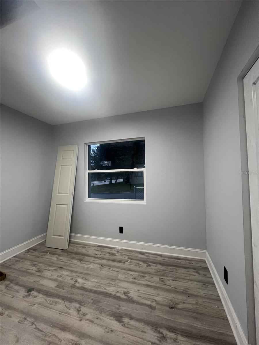 1104 LAKESHORE DRIVE