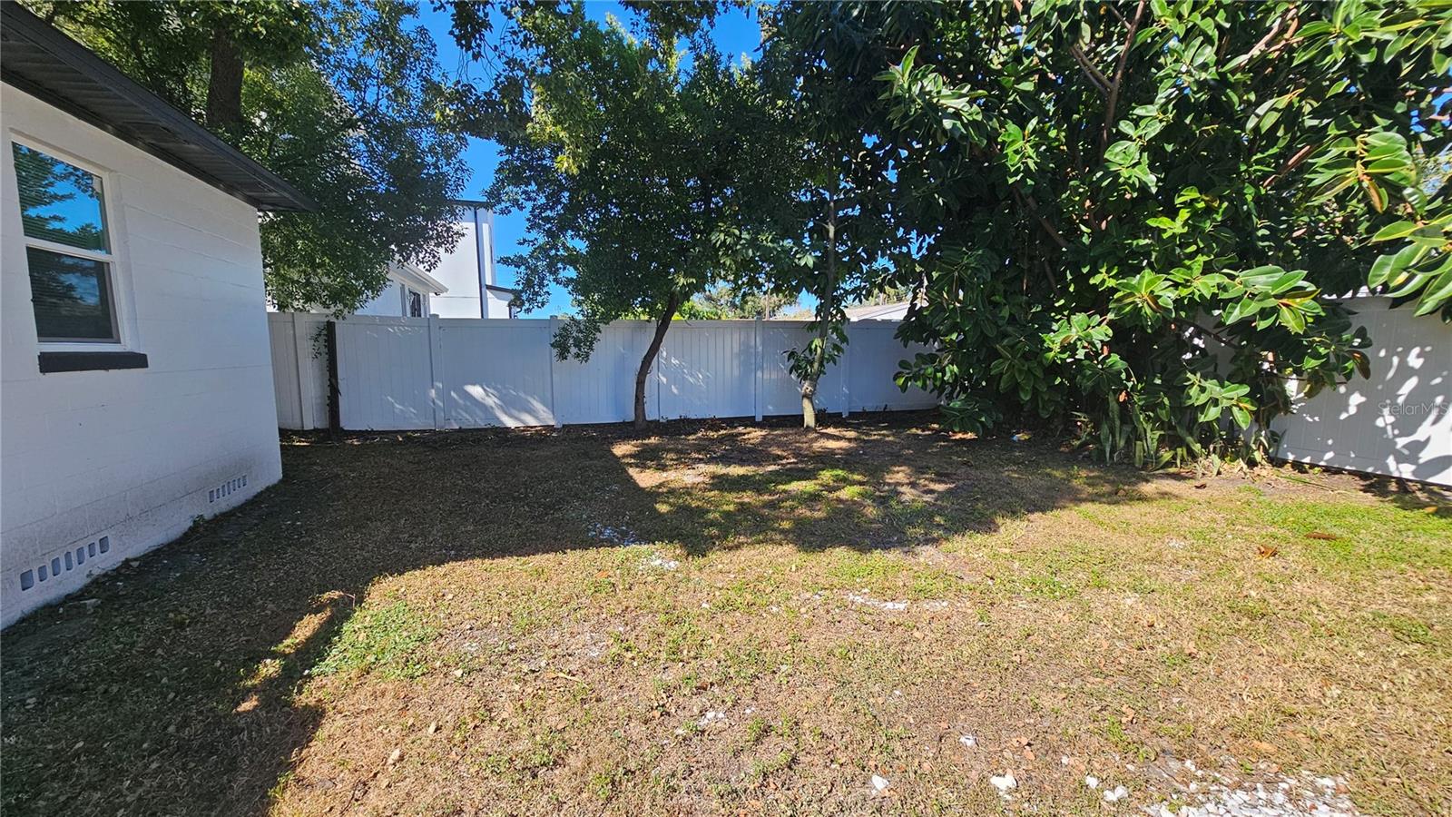 MAC FARLANE PARK - Residential