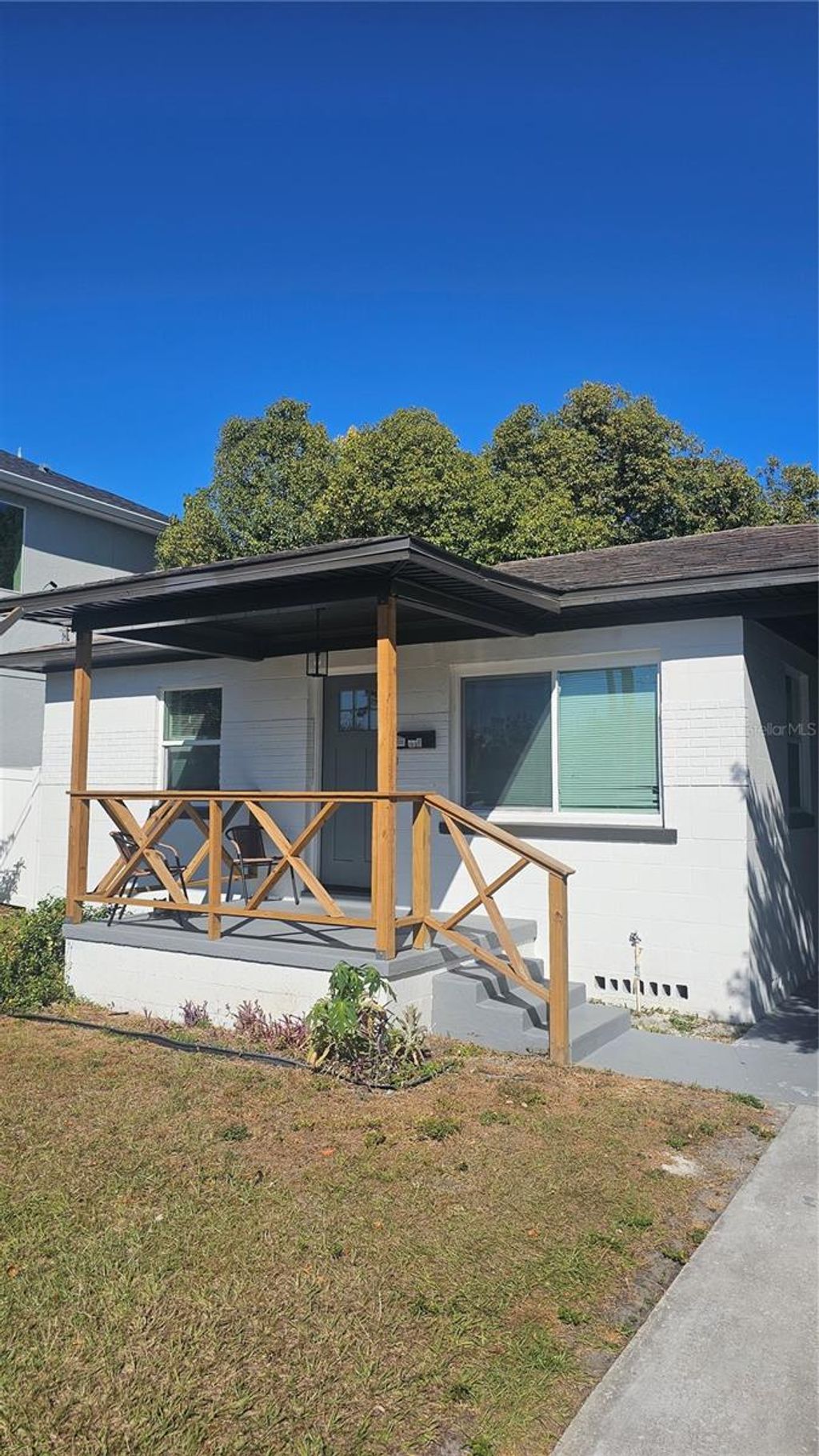 Photo of 3011 W Spruce Street, Tampa, FL 33607 (MLS # TB8449874)