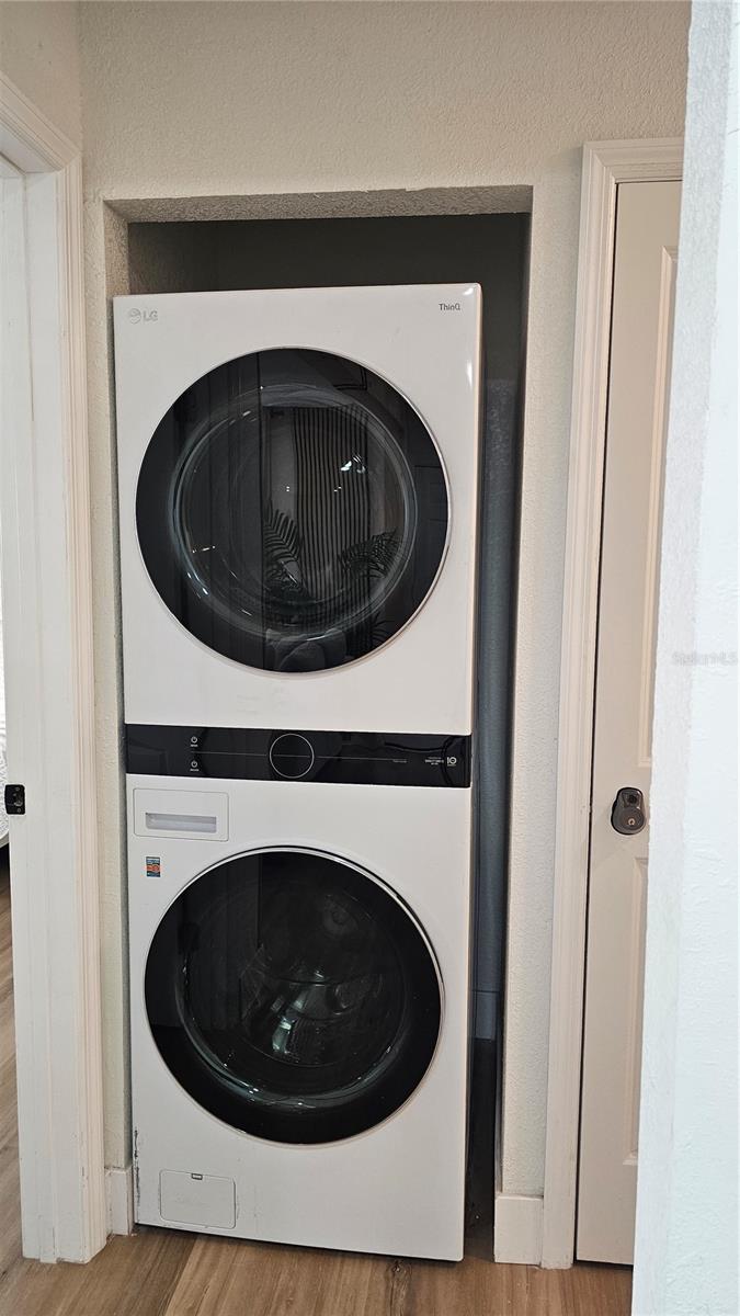 MAC FARLANE PARK - Residential