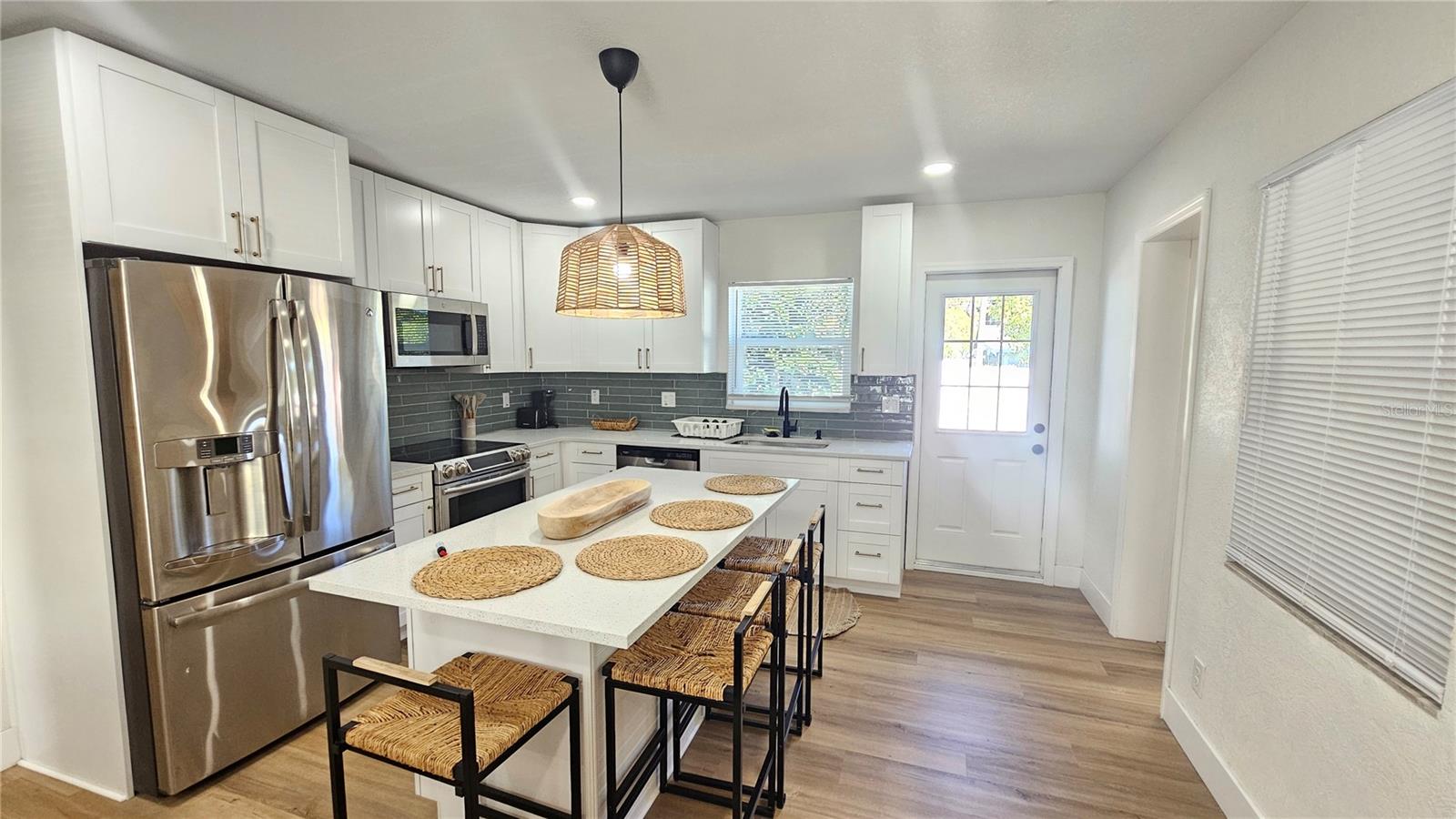 3011 W SPRUCE STREET