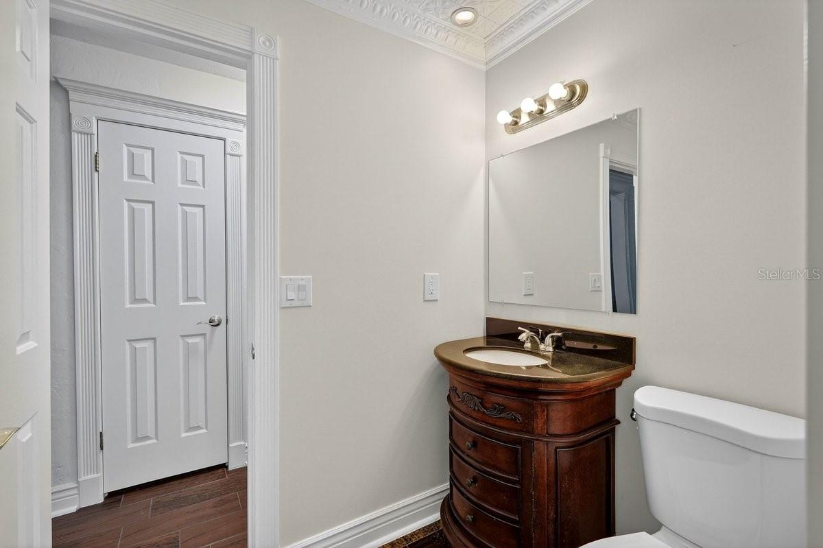 QUIET PLACE IN COUNTRY UNIT 05 - Residential