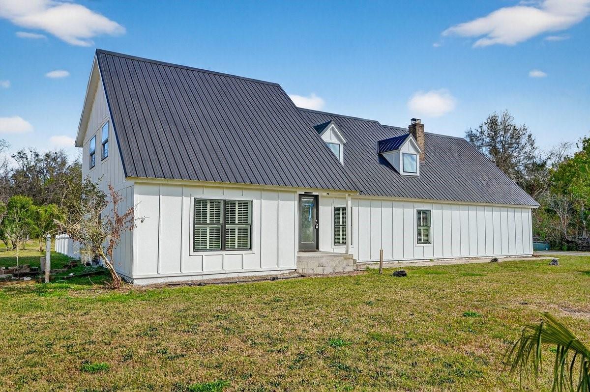 QUIET PLACE IN COUNTRY UNIT 05 - Residential