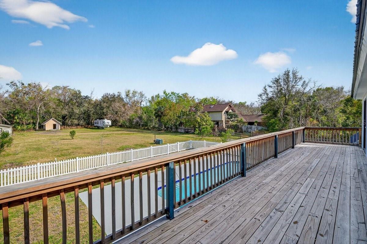 QUIET PLACE IN COUNTRY UNIT 05 - Residential