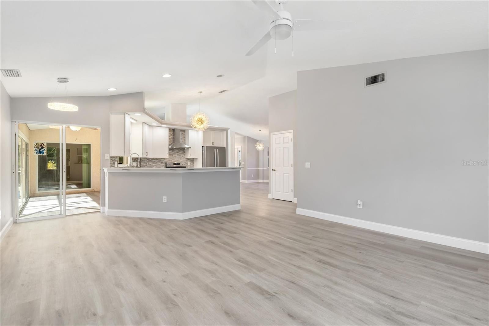 NORTH PORT CHARLOTTE ESTATES 02 - Residential