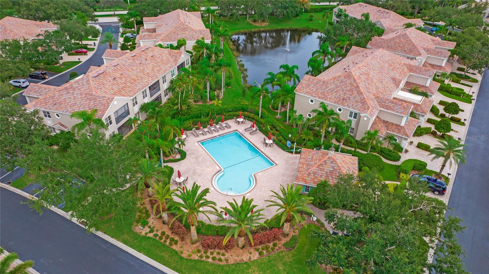 PARISIENNE GARDENS - Residential