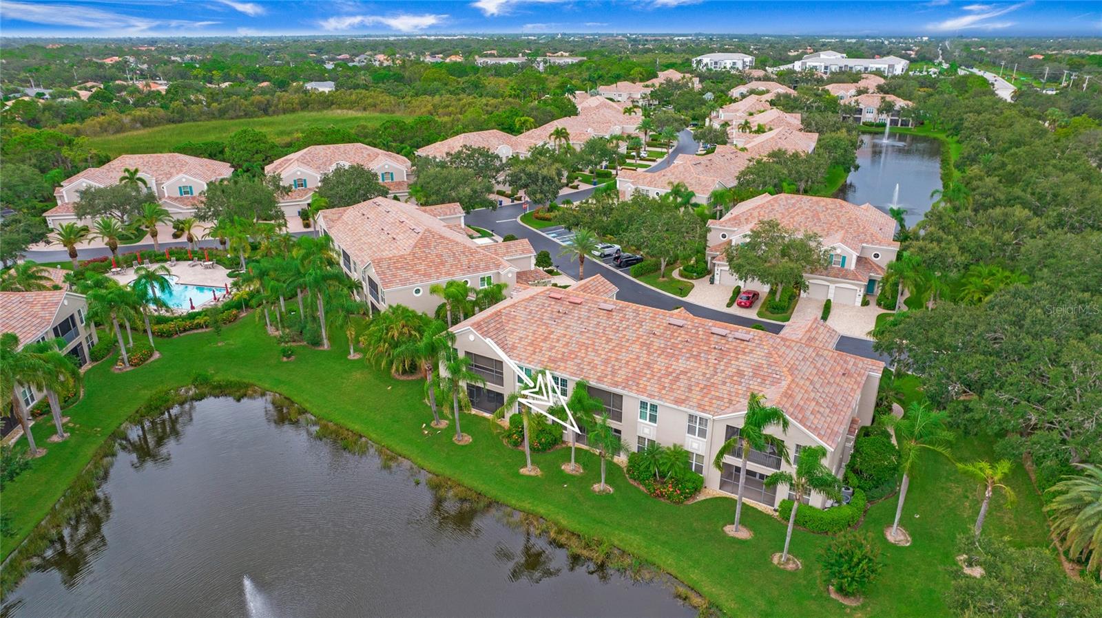 PARISIENNE GARDENS - Residential