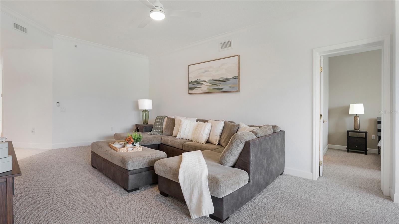 PARISIENNE GARDENS - Residential