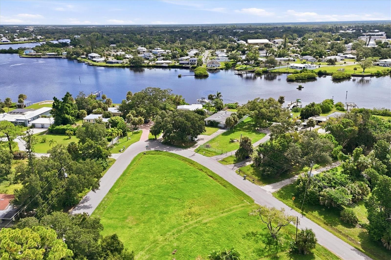 114 MAGNOLIA AVENUE, NOKOMIS, FL, 34275 2 114 MAGNOLIA AVENUE