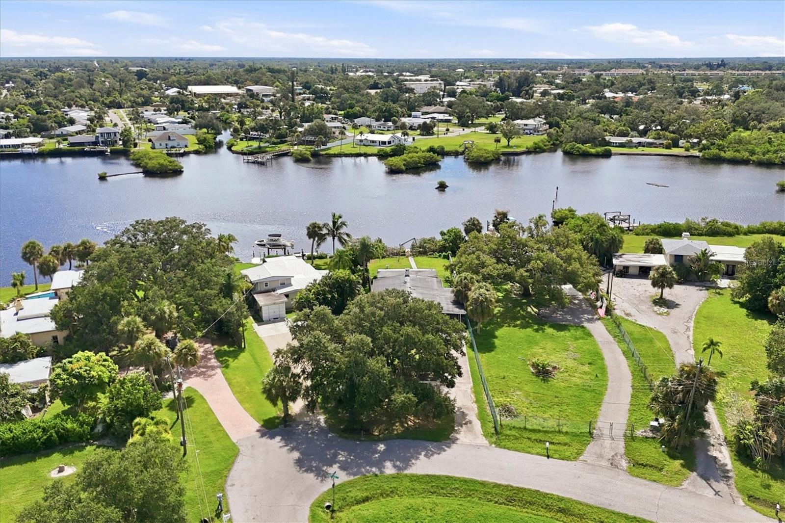 114 MAGNOLIA AVENUE, NOKOMIS, FL, 34275 3 114 MAGNOLIA AVENUE