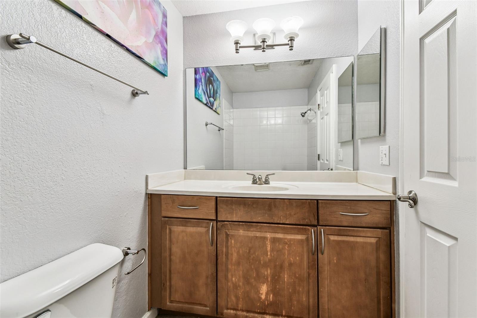 BELLA VISTA ON LAKE - Residential