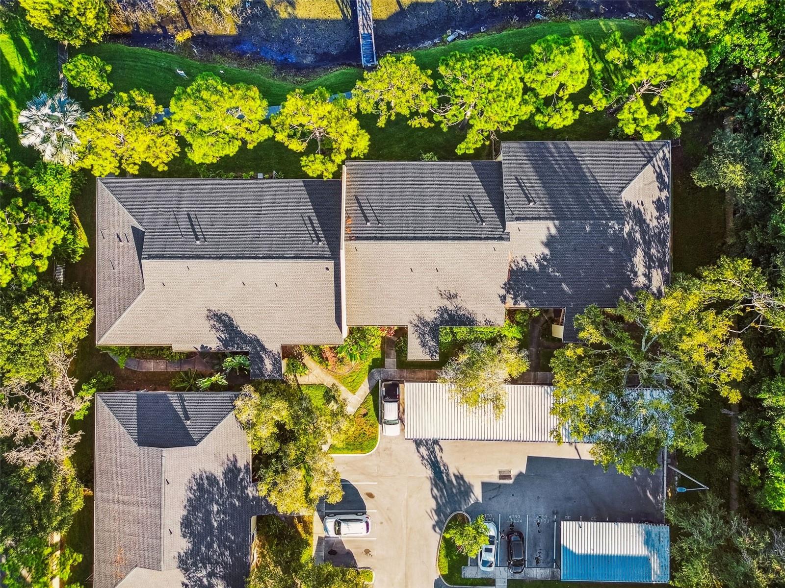 BELLA VISTA ON LAKE - Residential