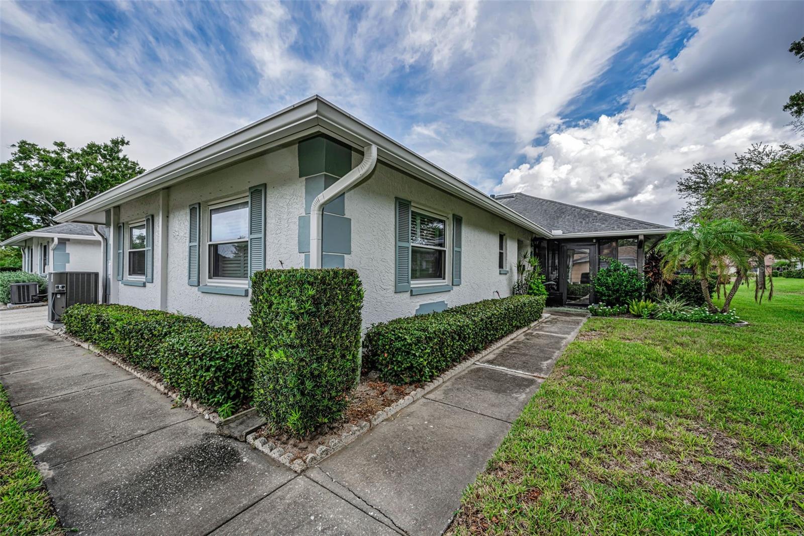 1251 SUTHERLAND COURT