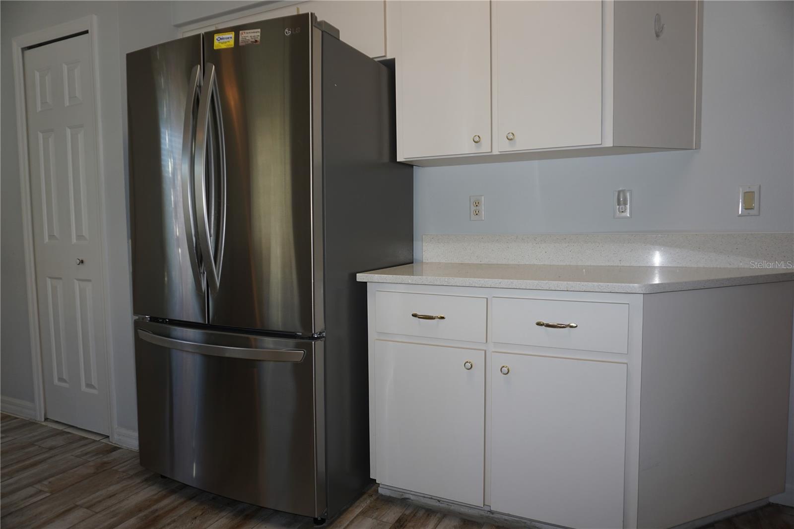 ROYAL HIGHLANDS PH 01 TR B LESS PT LYING W FOL - Residential